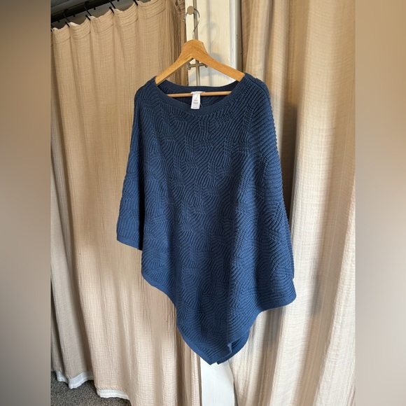 NWT J. Jill Sweater Poncho- S-L - Picture 2 of 9